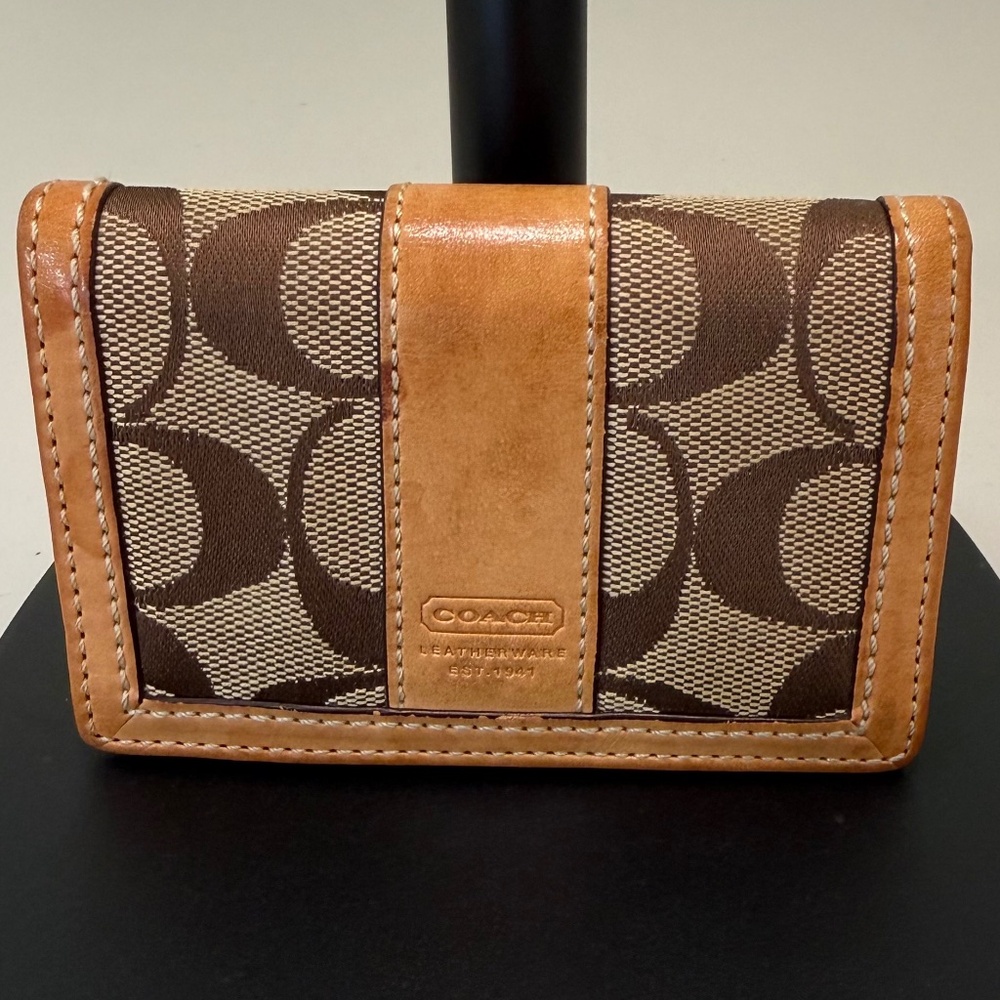 Coach Signature Vachetta Card Holder